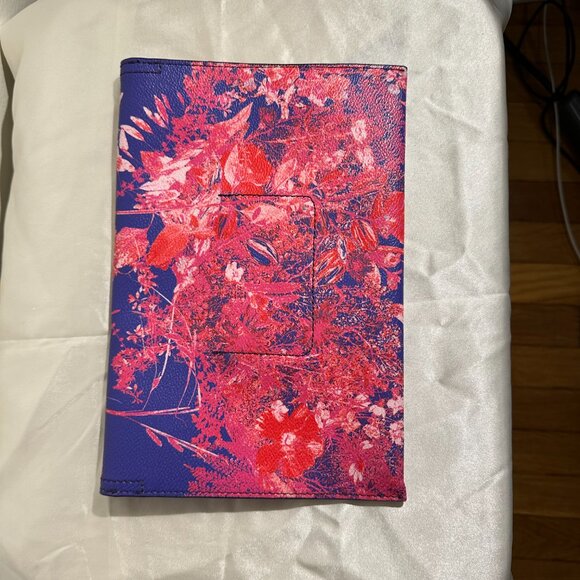 Banana Republic Floral Envelope Clutch - Picture 4 of 5